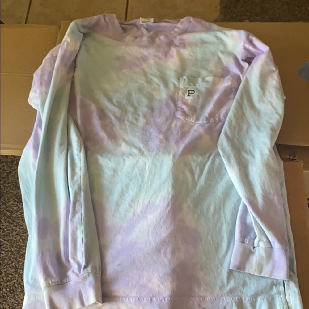 Pink shirt
